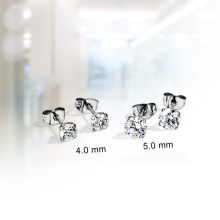 Prémium titán fülbevaló 4mm-es kővel ERJ-EM-T136040CZ