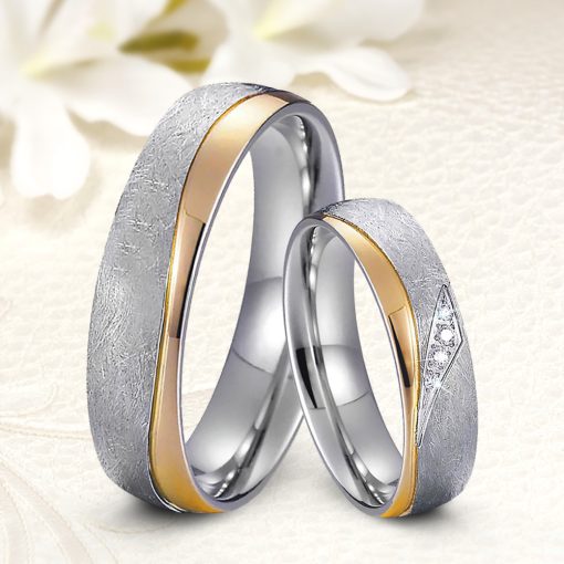Szálcsiszolt arany hullám mintás Férfi nemesacél karikagyűrű KG-MX-N037M