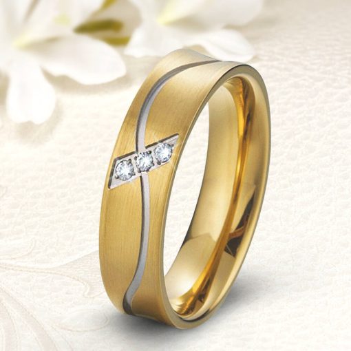 Exkluzív, selyemfényű, homorú nemesacél Női karikagyűrű arany bevonattal KG-MX-N1502W