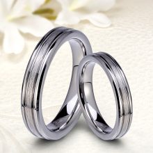 Modern stílusú szálcsiszolt felületű keskeny tungsten karikagyűrű KG-TG-V080