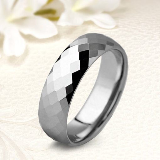 Csiszolt felületű, domború tungsten karikagyűrű KG-WT-V353