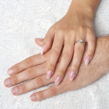 Klasszikus nemesacél köves eljegyzési gyűrű RGE-AM-SS290321CZ